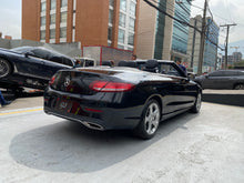 Cargar imagen en el visor de la galería, Mercedes-Benz C200 Cabriolet Modelo 2017
