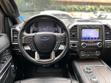 Cargar imagen en el visor de la galería, Ford Expedition Limited Modelo 2021
