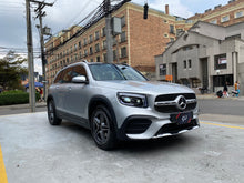 Cargar imagen en el visor de la galería, Mercedes-Benz GLB 200 Modelo 2022
