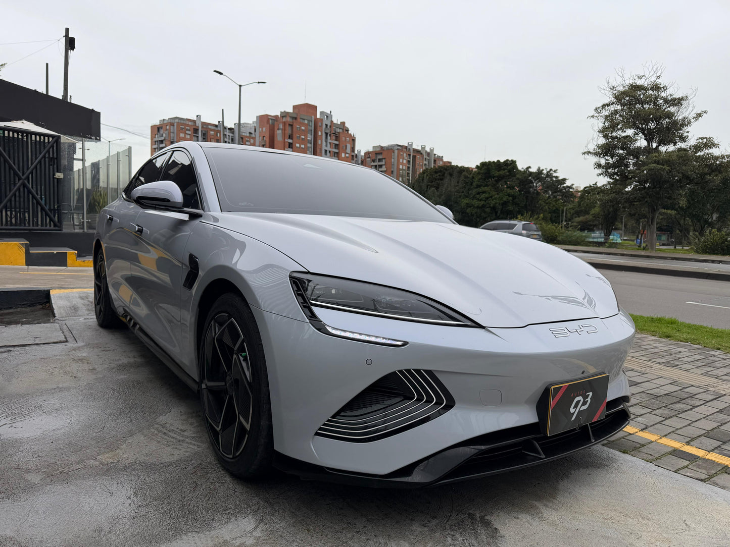 BYD SEAL Performance 3.8s Modelo 2024 - Autos 93