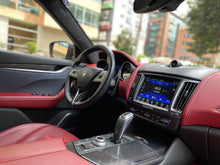 Cargar imagen en el visor de la galería, Maserati Levante SQ4 Granlusso Modelo 2019
