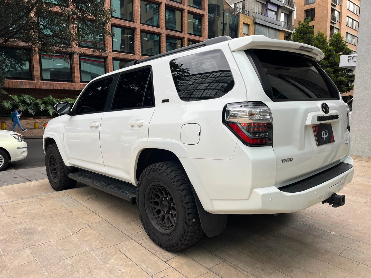 Toyota 4Runner SR5 Modelo 2023