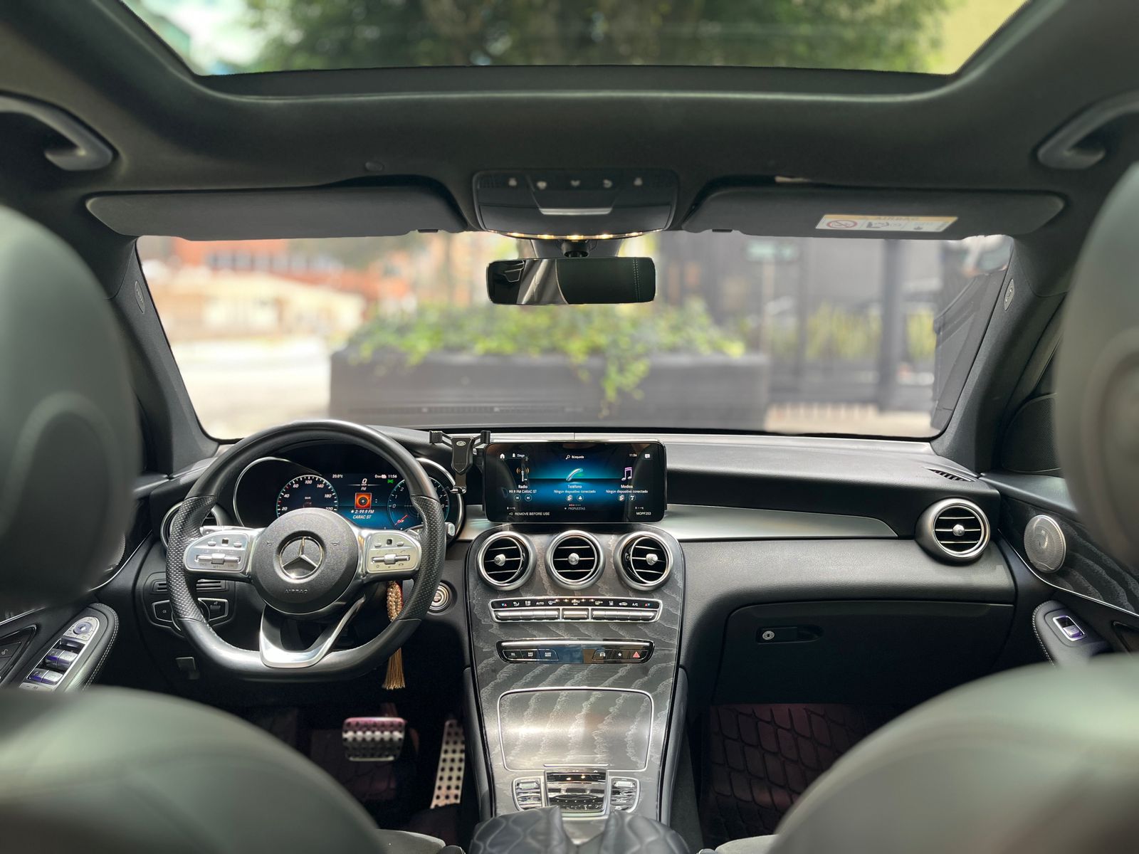 Mercedes-Benz GLC 300e Modelo 2022 - Autos 93
