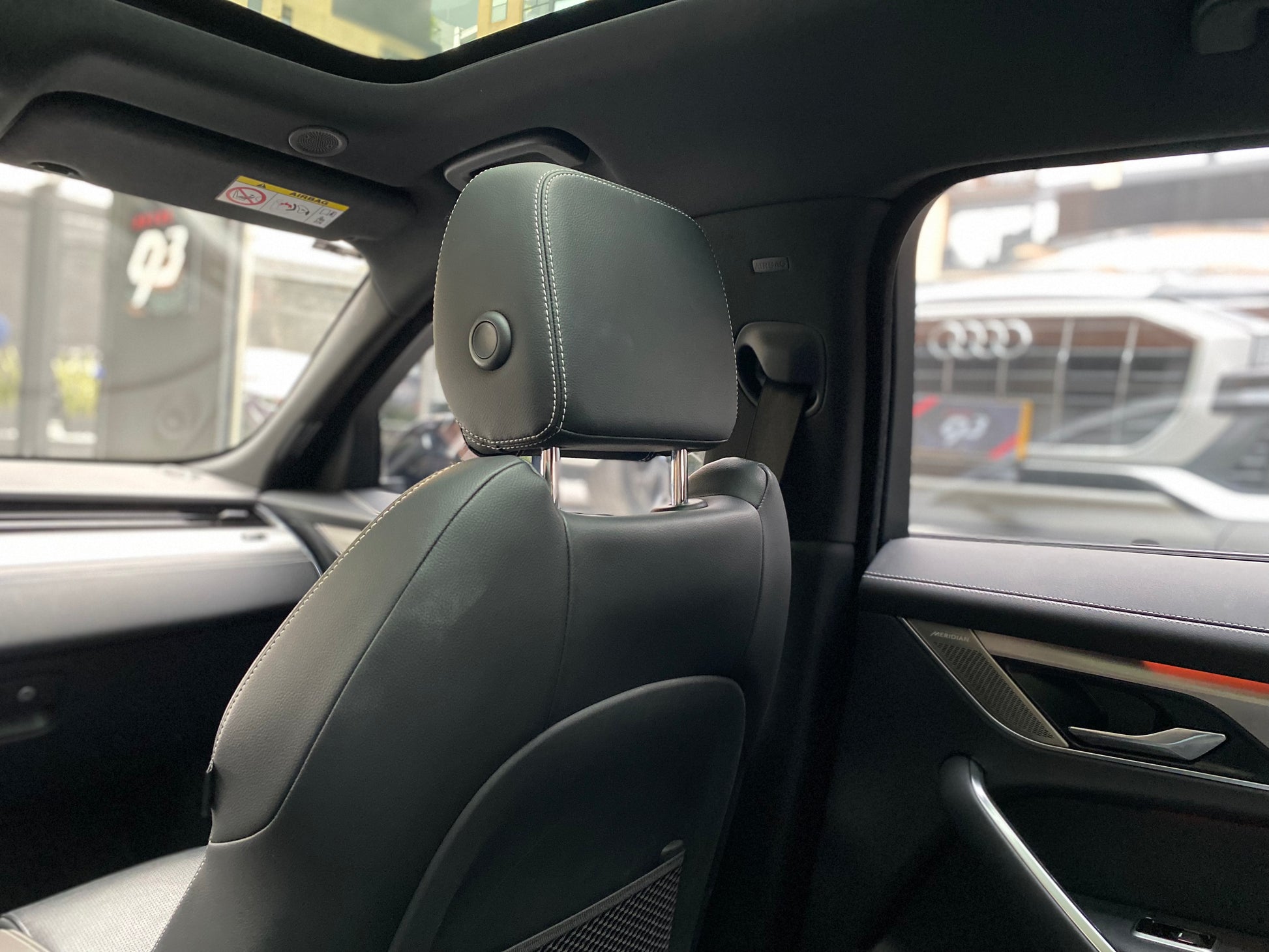 Jaguar F Pace P400 Hibrida Modelo 2022 - Autos 93