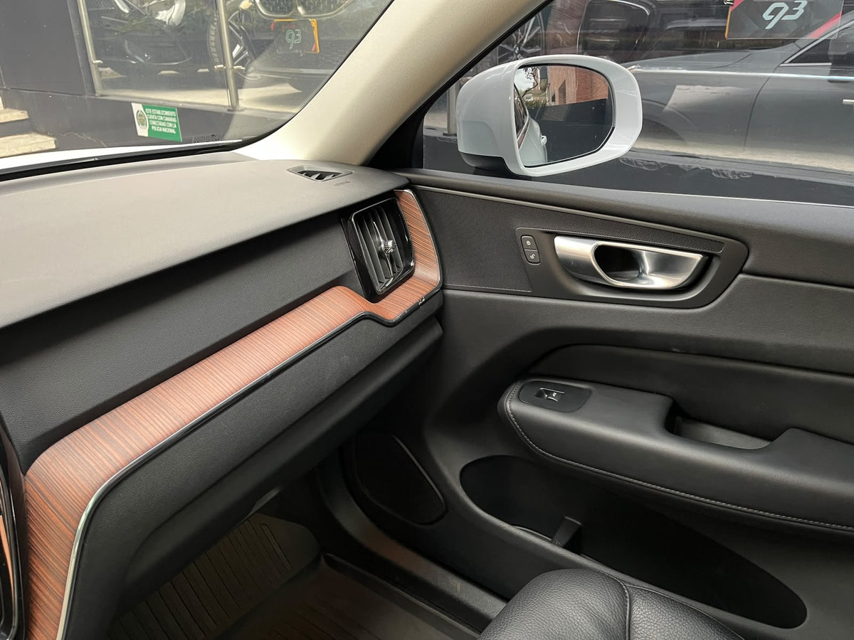 Volvo XC60 T8 Híbrida Enchufable Modelo 2024