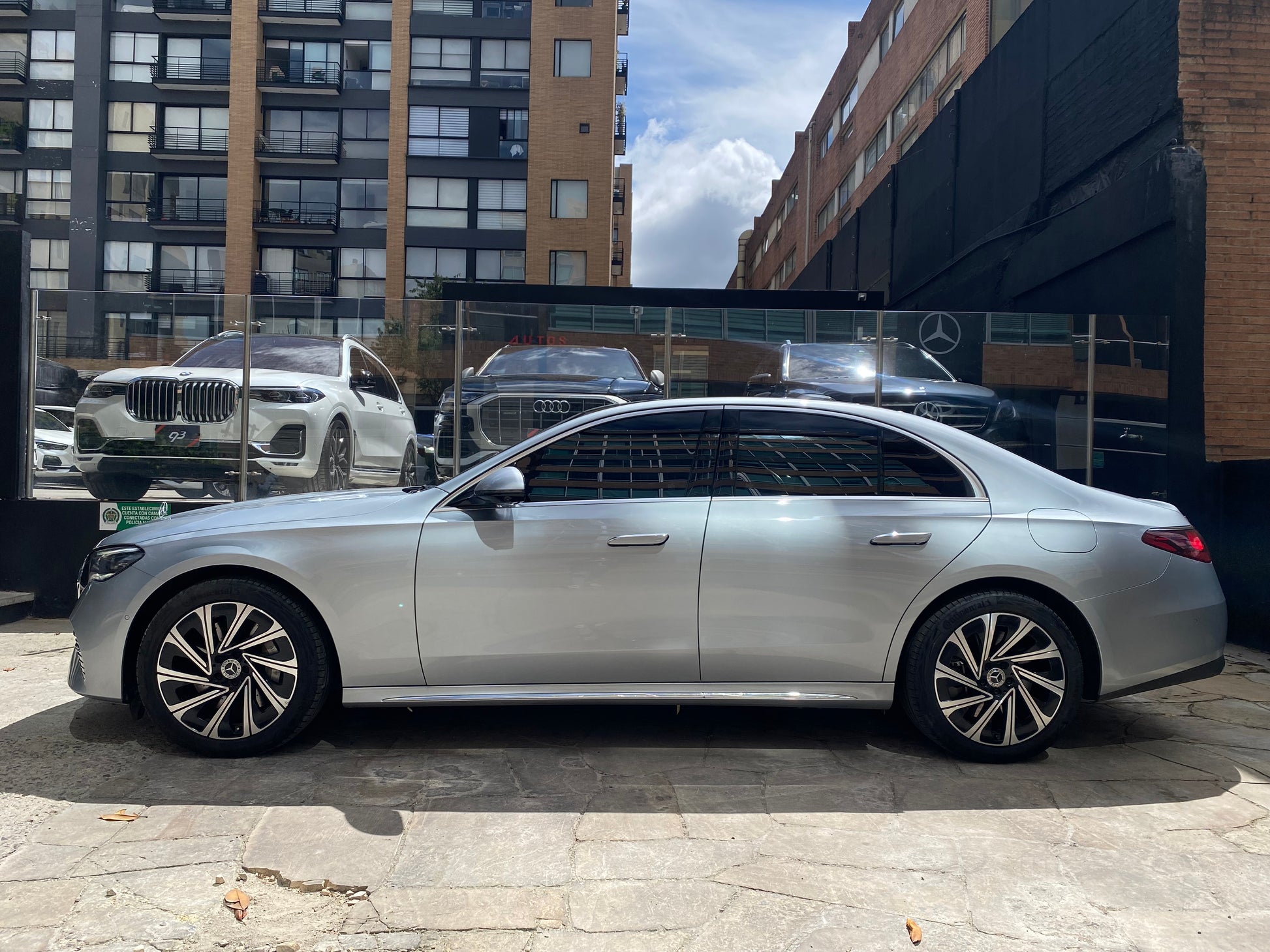 Mercedes-Benz E350E Híbrido Modelo 2025 - Autos 93