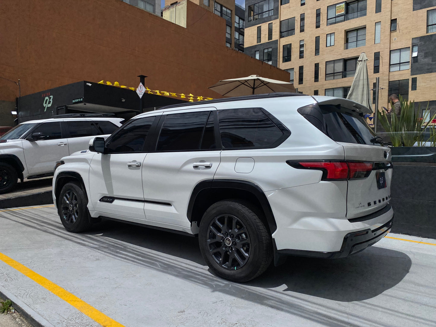 Toyota Sequoia Platinum Hibrida Modelo 2026 (IMPORTACIÓN) - Autos 93