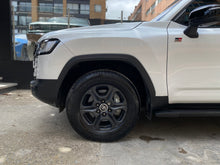 Cargar imagen en el visor de la galería, Toyota Land Cruiser 300 GR Sport Modelo 2024
