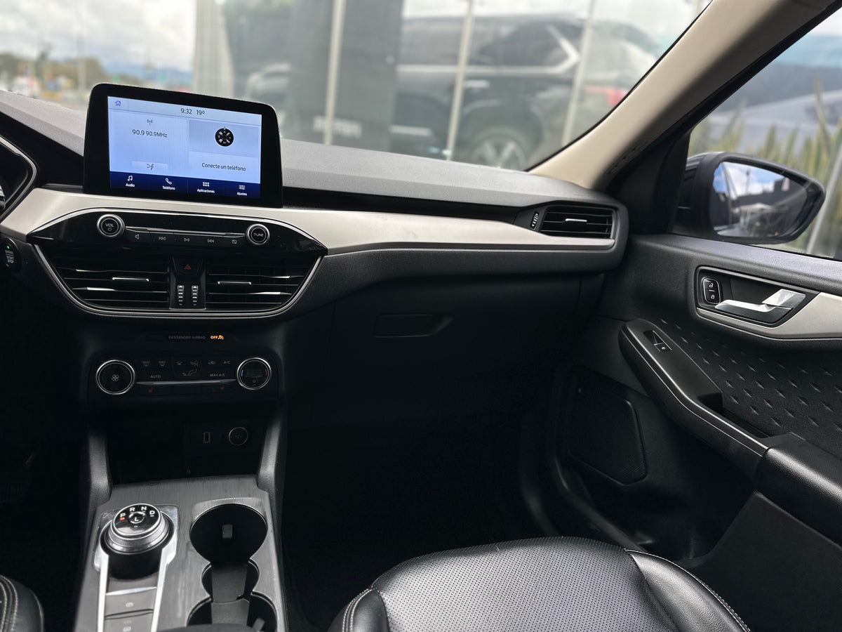 Ford Escape SE HEV Modelo 2020