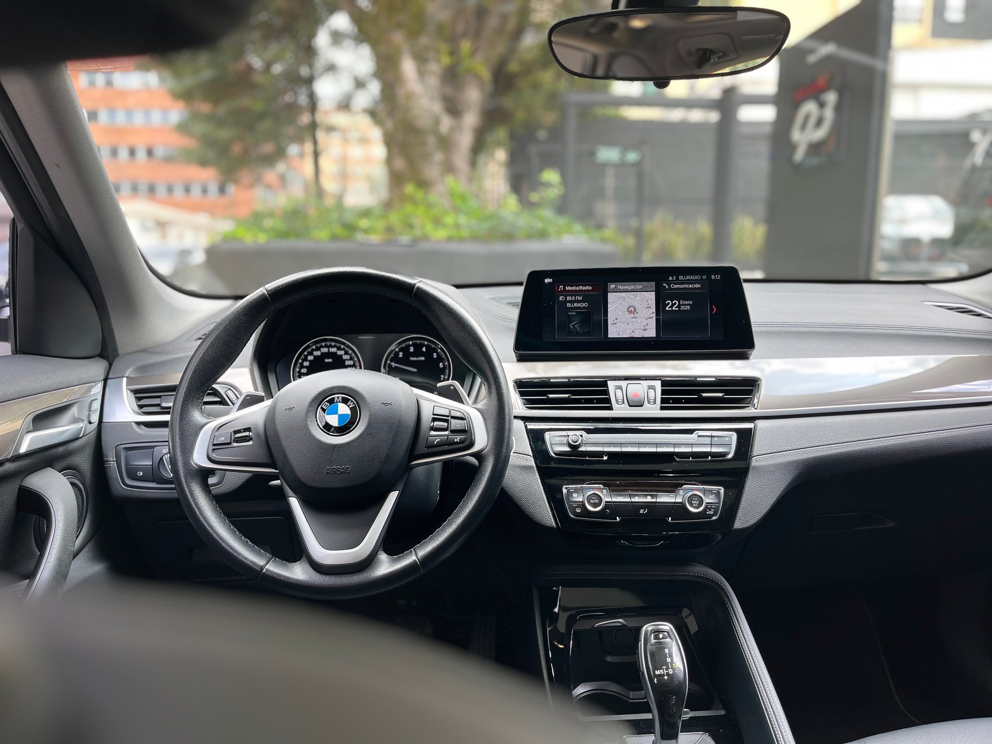 BMW X1 sDrive20i Modelo 2020 - Autos 93