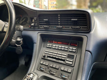 Cargar imagen en el visor de la galería, BMW 850i Modelo 1992
