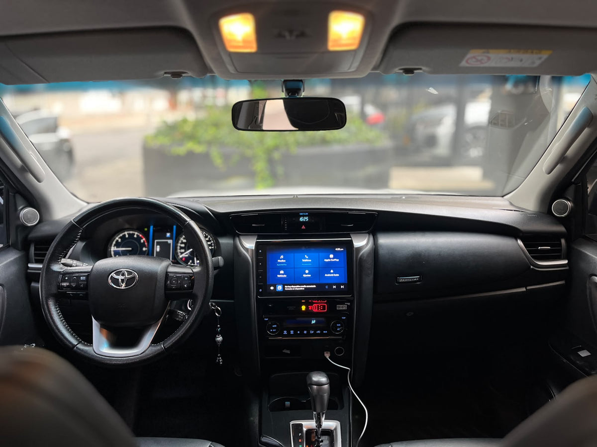 Toyota Fortuner SR Diesel Modelo 2023