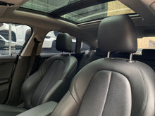 Cargar imagen en el visor de la galería, BMW 220I Gran Coupé Modelo 2021
