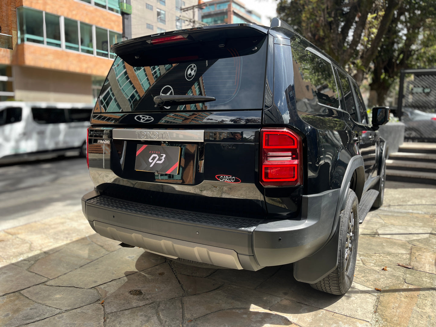 Toyota Land Cruiser Prado TXL Modelo 2025 - Autos 93