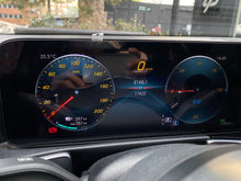 Cargar imagen en el visor de la galería, Mercedes-Benz EQB 350 4MATIC Modelo 2023
