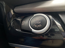 Cargar imagen en el visor de la galería, BMW X5 xDrive50I Modelo 2017
