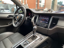Cargar imagen en el visor de la galería, Porsche Macan GTS Modelo 2018
