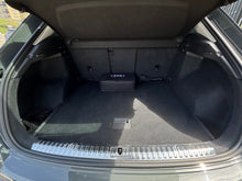 Cargar imagen en el visor de la galería, Audi Q3 35TFSI Ambition Modelo 2020
