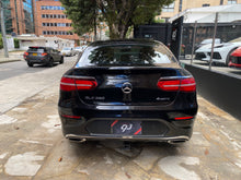 Cargar imagen en el visor de la galería, Mercedes-Benz GLC 250 4MATIC Coupé Modelo 2019
