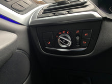 Cargar imagen en el visor de la galería, BMW X3 xDrive30I Modelo 2024
