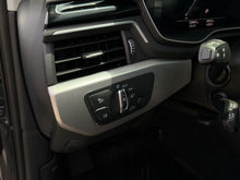 Cargar imagen en el visor de la galería, Audi A4 MHEV - Autos 93
