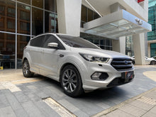 Cargar imagen en el visor de la galería, Ford Escape ST Line Modelo 2020
