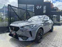 Cargar imagen en el visor de la galería, Cupra Formentor Híbrida Modelo 2024
