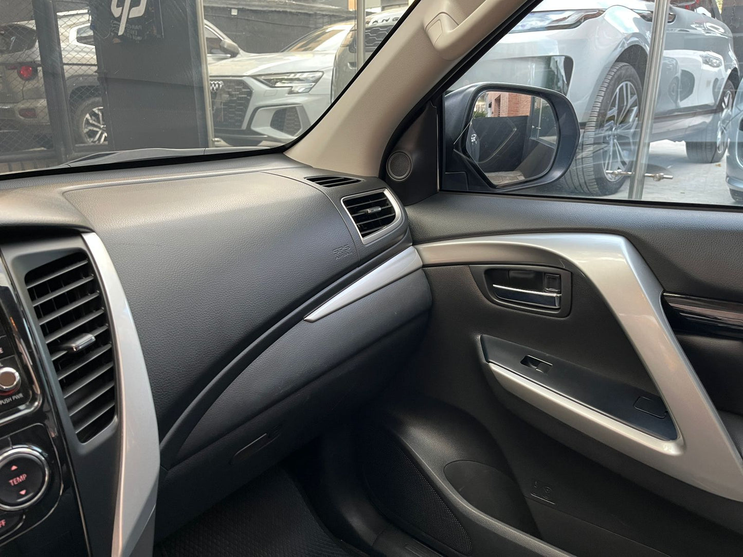 Mitsubishi Montero Modelo 2020