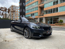 Cargar imagen en el visor de la galería, BMW M240I Cabriolet Modelo 2021
