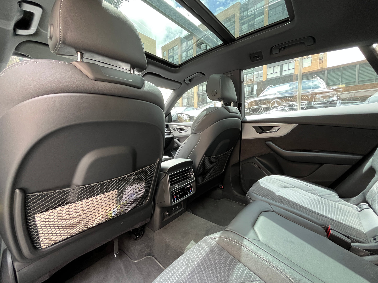 Audi Q8 S line Modelo 2025