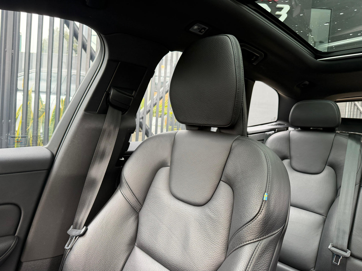 Volvo XC-60 T5 AWD Modelo 2020 - Autos 93