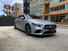 Cargar imagen en el visor de la galería, Mercedes-Benz A200 Sedan Modelo 2022
