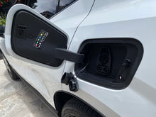 Cargar imagen en el visor de la galería, Volvo EX30 Recharge Plus Modelo 2024
