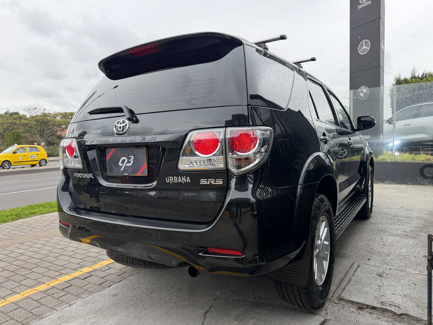 Toyota Fortuner SR5 Urbana Modelo 2012