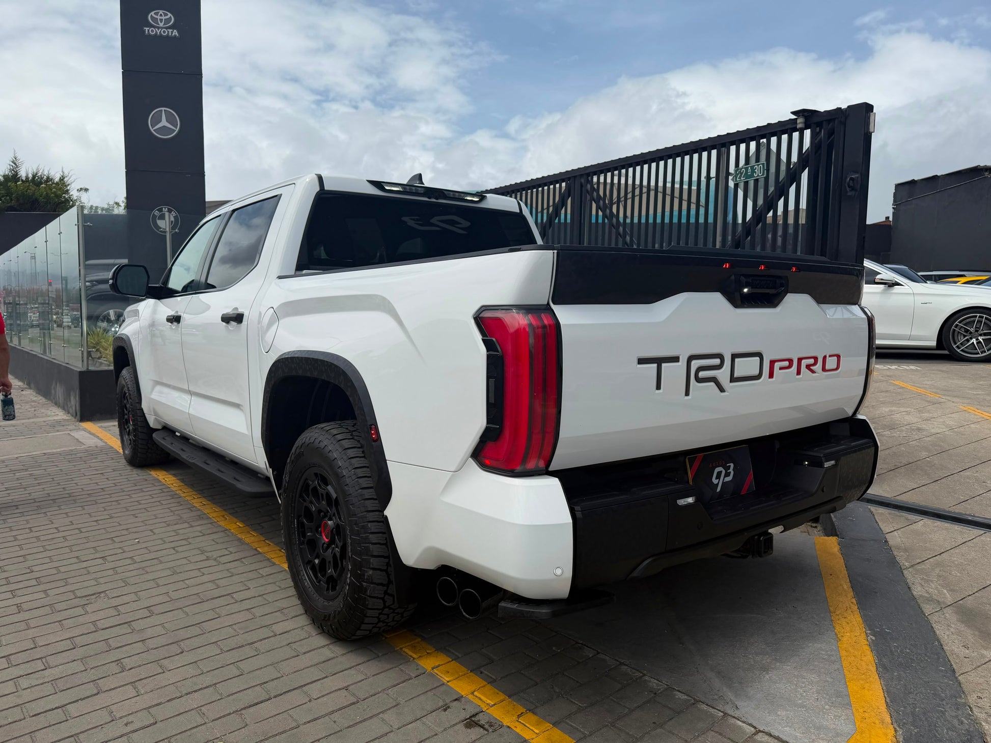 TOYOYA TUNDRA TRD PRO GASOELEC 2024 - Autos 93