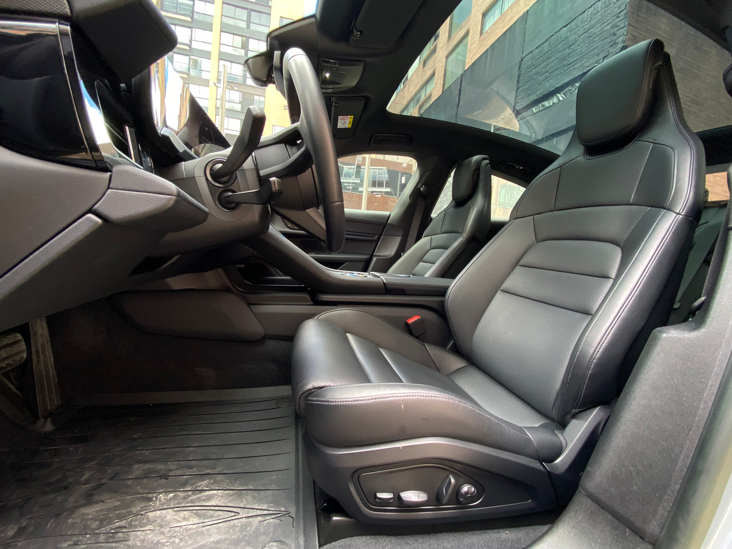 Porsche Taycan Modelo 2022 - Autos 93
