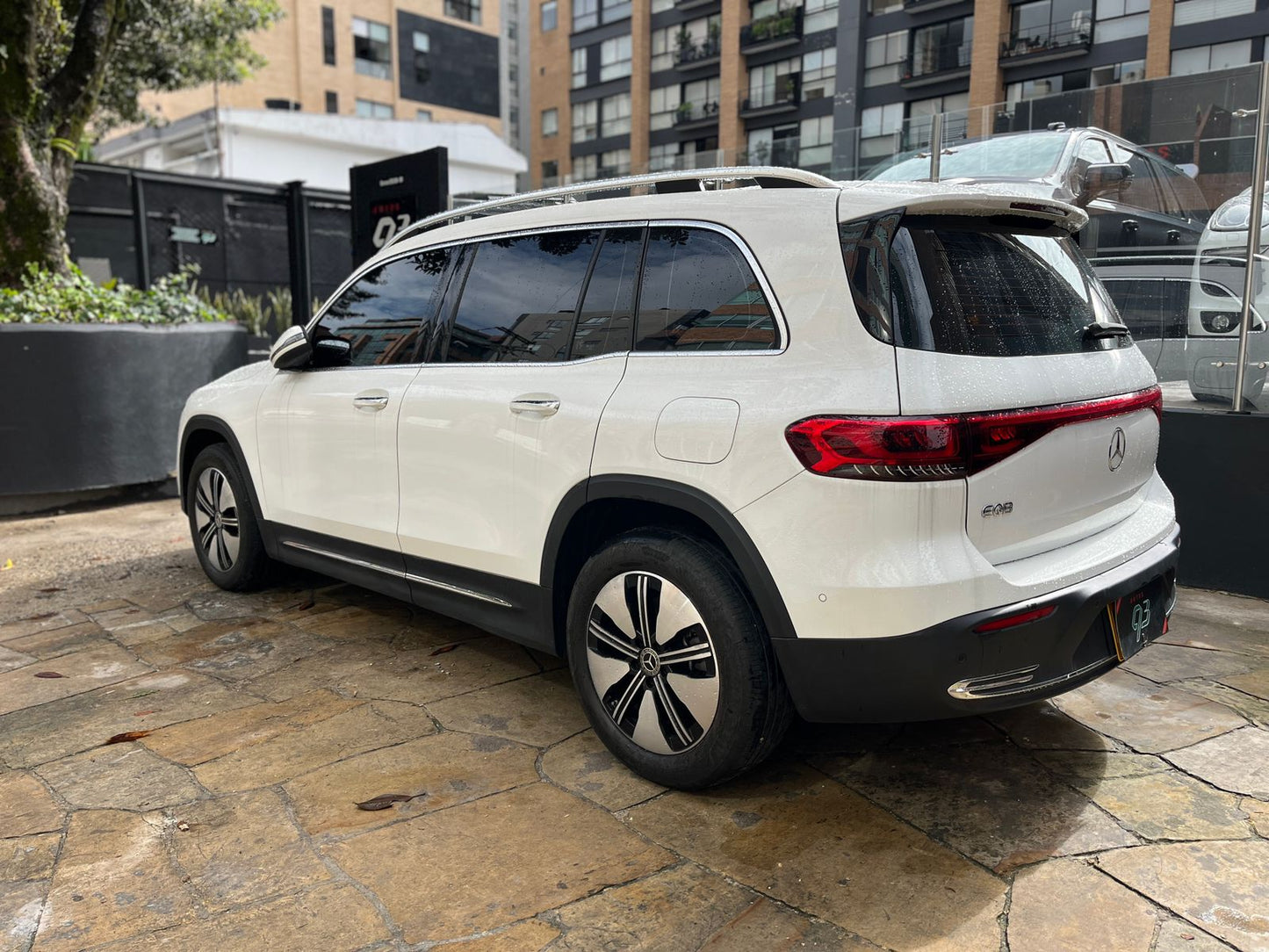 Mercedes Benz EQB260 Modelo 2024