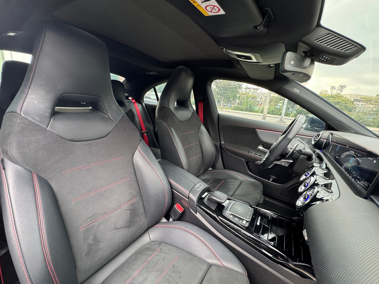 Mercedes Benz CLA 35 AMG Modelo 2022 - Autos 93