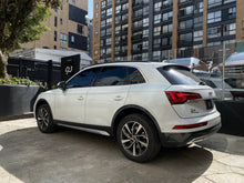 Cargar imagen en el visor de la galería, Audi Q5 45 TFSI Híbrida Modelo 2022
