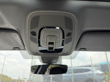 Cargar imagen en el visor de la galería, Audi A4 MHEV - Autos 93
