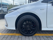 Cargar imagen en el visor de la galería, Toyota Corolla Hybrid XEI Modelo 2025
