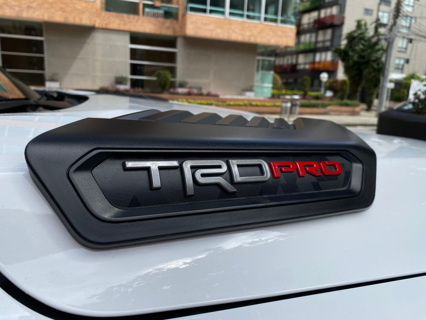 Toyota Sequoia TRD PRO Hibrida Modelo 2025