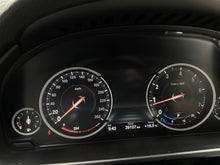 Cargar imagen en el visor de la galería, BMW X5 xDrive50I Modelo 2017

