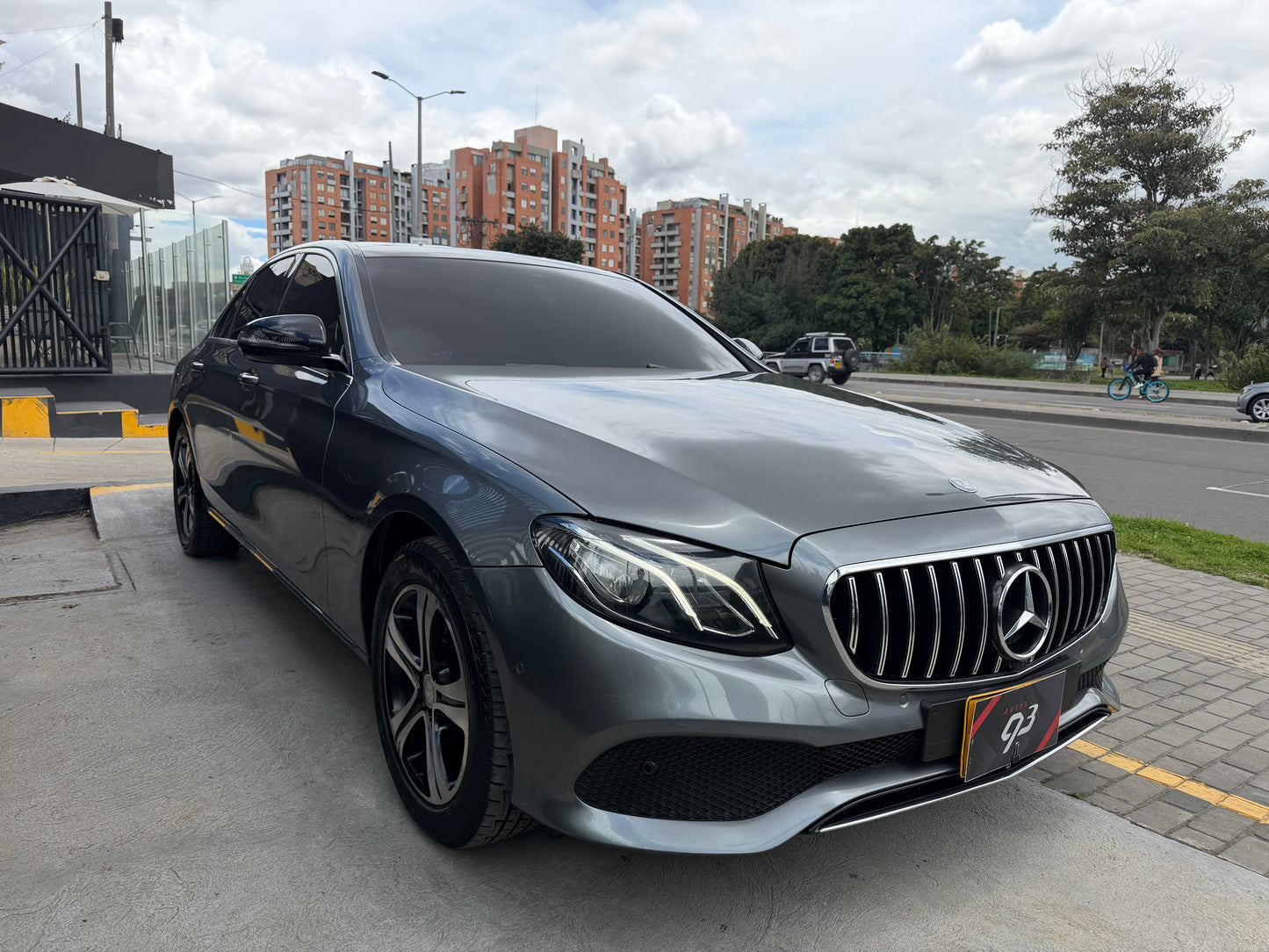 Mercedes Benz E200 Modelo 2017 - Autos 93