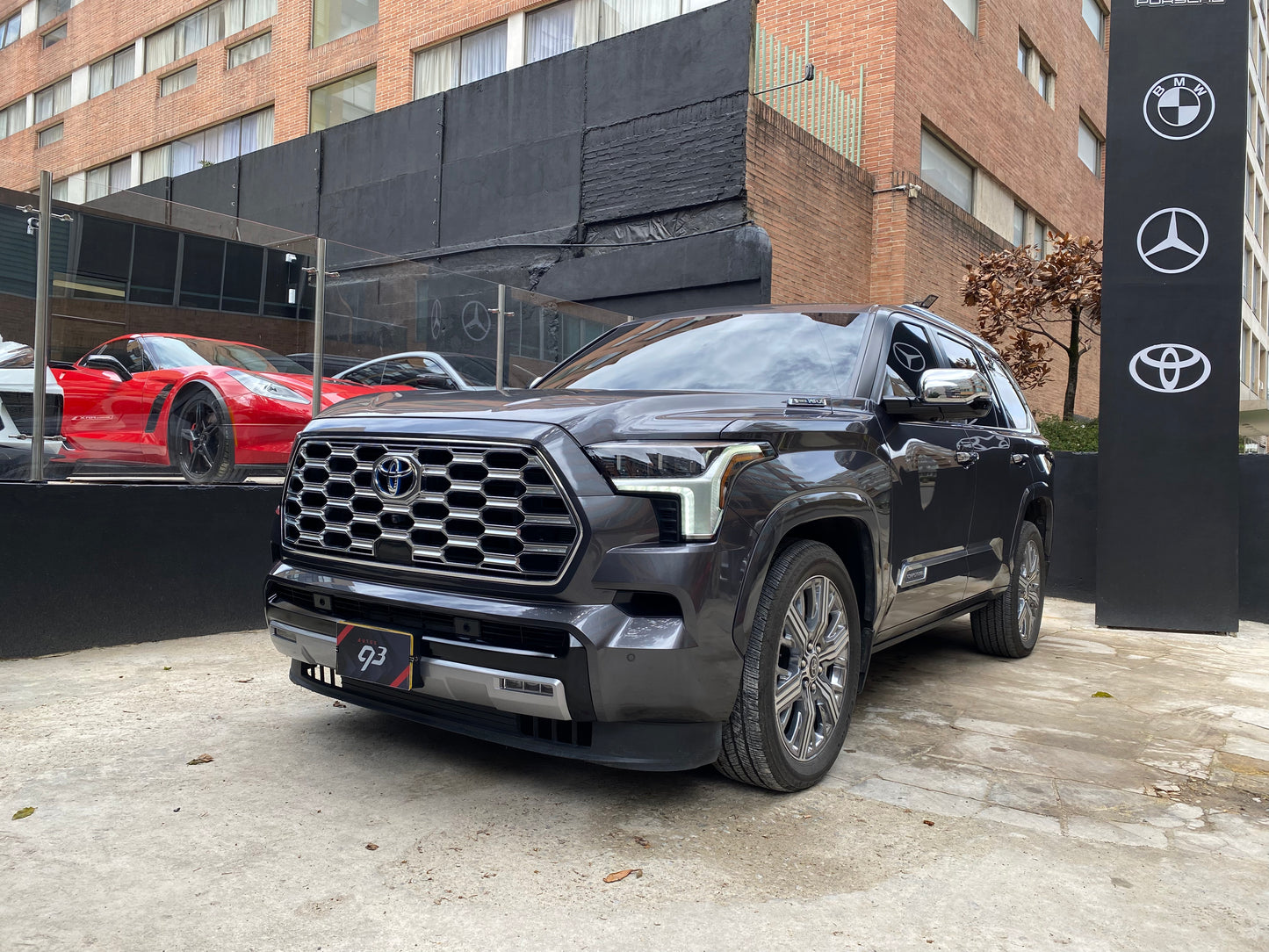 Toyota Sequoia Capstone Hibrida Modelo 2026 (IMPORTACIÓN) - Autos 93