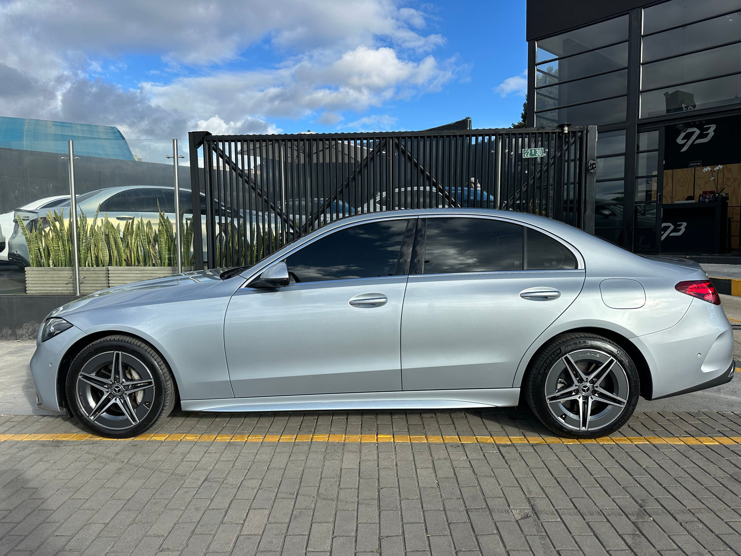 Mercedes -Benz C350e 2023 enchufable