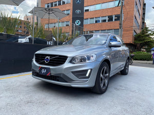 Volvo XC60 T6 R-Design Blindada Modelo 2016