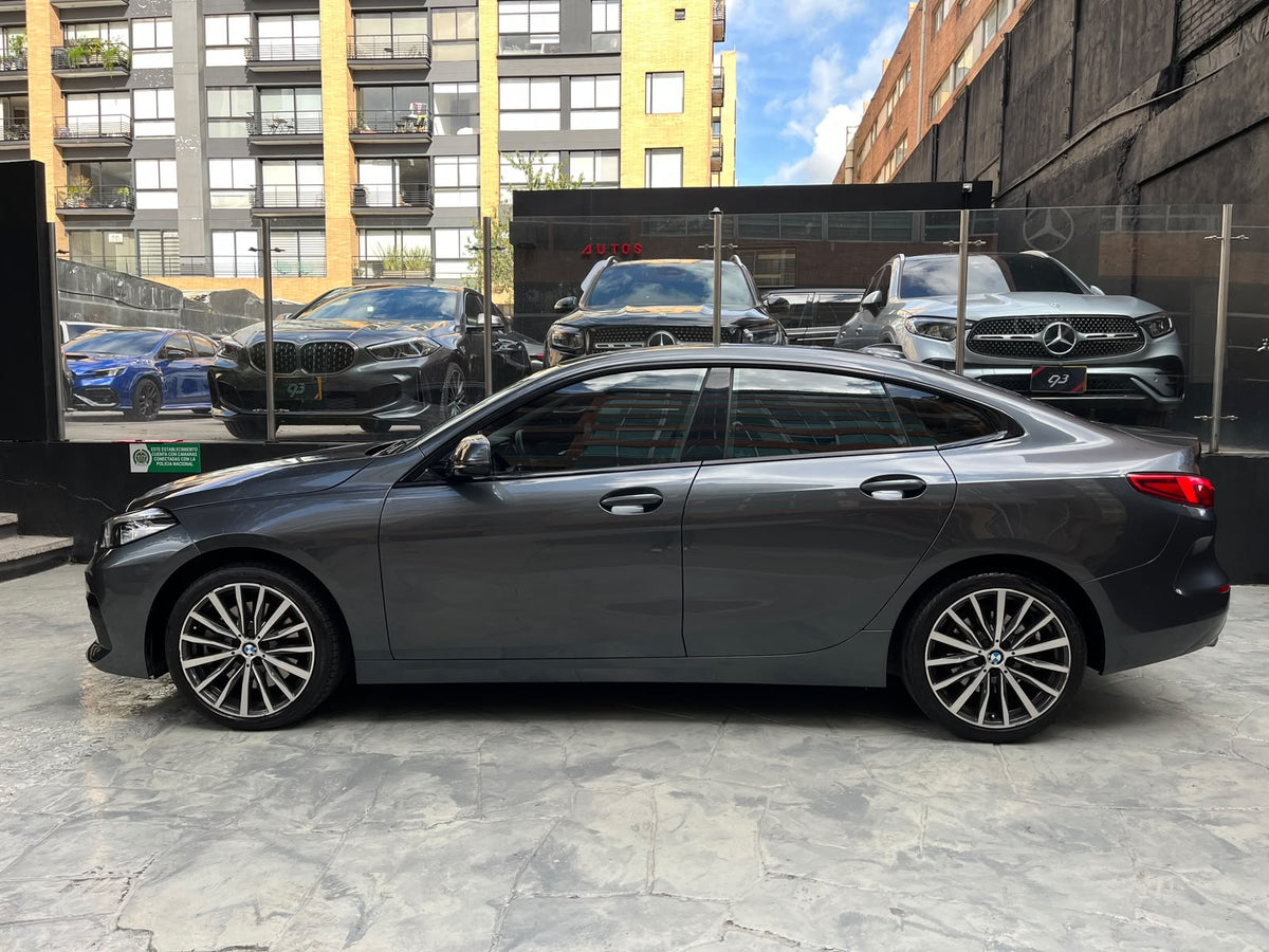 BMW 220i Gran Coupe Modelo 2022