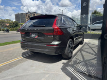 Cargar imagen en el visor de la galería, Volvo XC60 B5 Híbrida Modelo 2022
