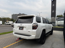 Cargar imagen en el visor de la galería, Toyota 4Runner SR5 Modelo 2023 - Autos 93
